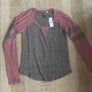 NEVER WORN (tag still on) Pacsun Long sleeve tee